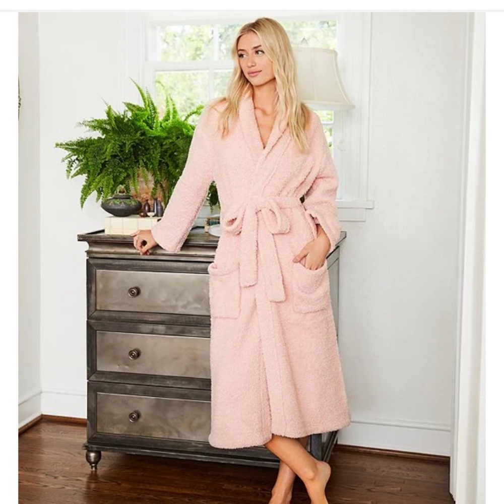 Barefoot dreams cozychic robe